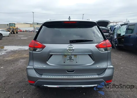 2018 Nissan Rogue Sv z USA, uszkodzony, nr VIN KNMAT2MV4JP617844